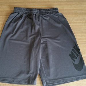 Nike Gray Athletic Gym Shorts - Size XL